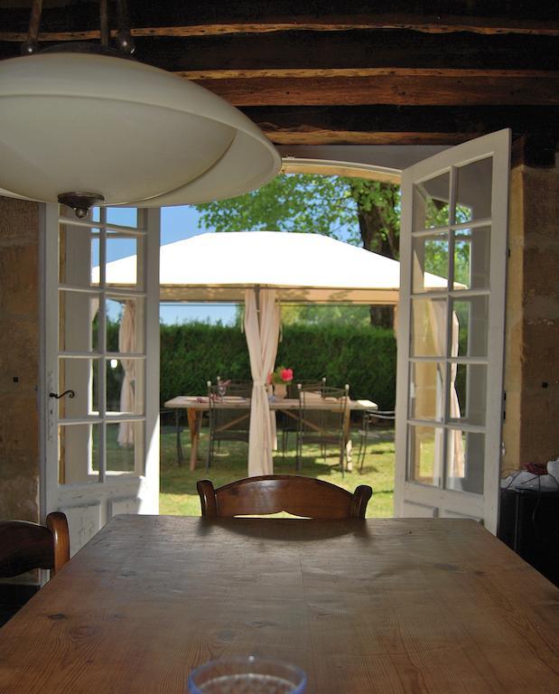 Domaine Des Hirondelles Villa Saint-Vincent-de-Cosse Oda fotoğraf